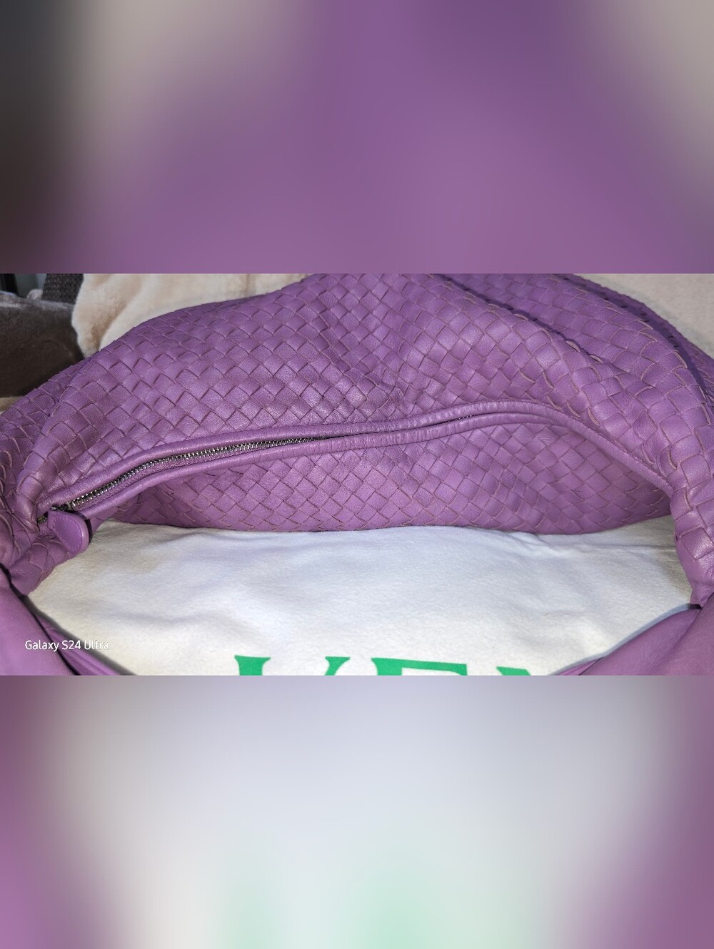 Bottega Veneta Large Purple Intrecciato Hobo Bag - Picture 11 of 16